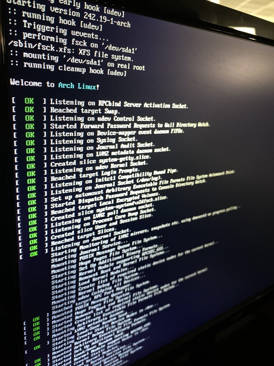 How do I check the kernel version on my server? KnownHost